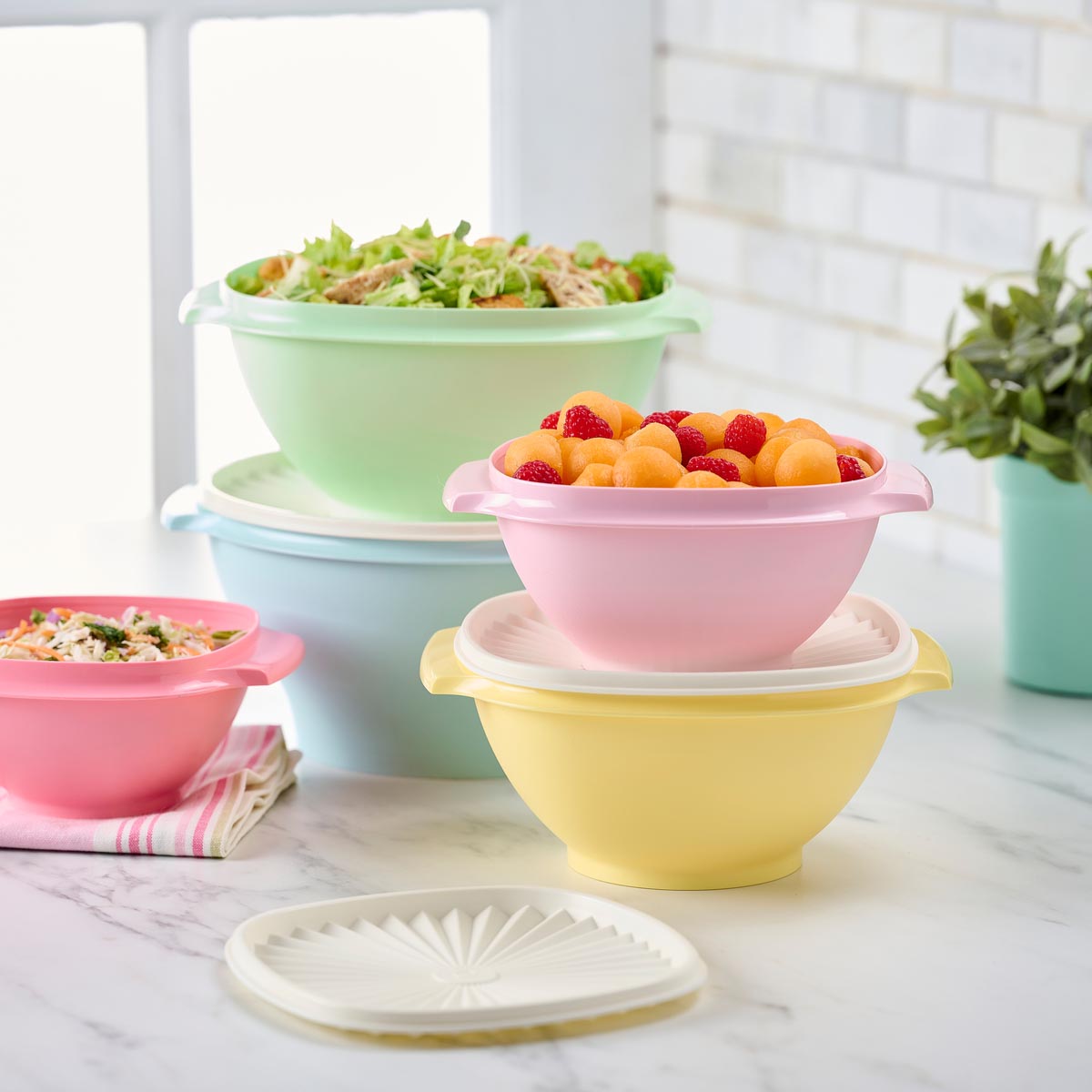 Vintage Servalier? Bowl | 5-Piece Set - Image 2